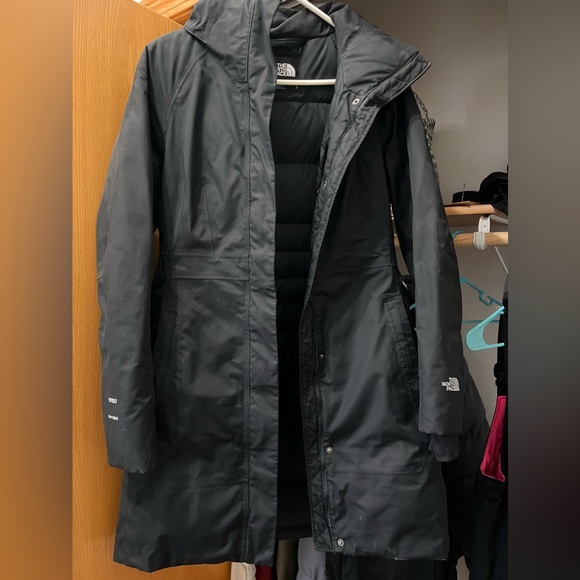 Northface Down Filled Parka - Picture 2 of 3